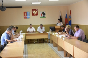 27 июля состоялось плановое заседание представительного органа муниципального района.